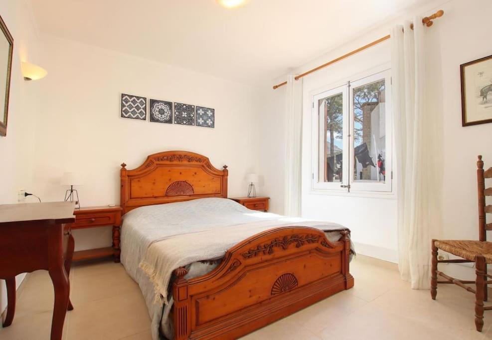 House In Cala Sant Vicenc Close To The By Renthousing Semesterbostad