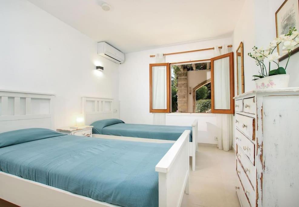 House In Cala Sant Vicenc Close To The By Renthousing Ferienhaus Cala de Sant Vicenc