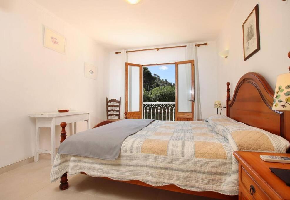 House In Cala Sant Vicenc Close To The By Renthousing Ferienhaus *