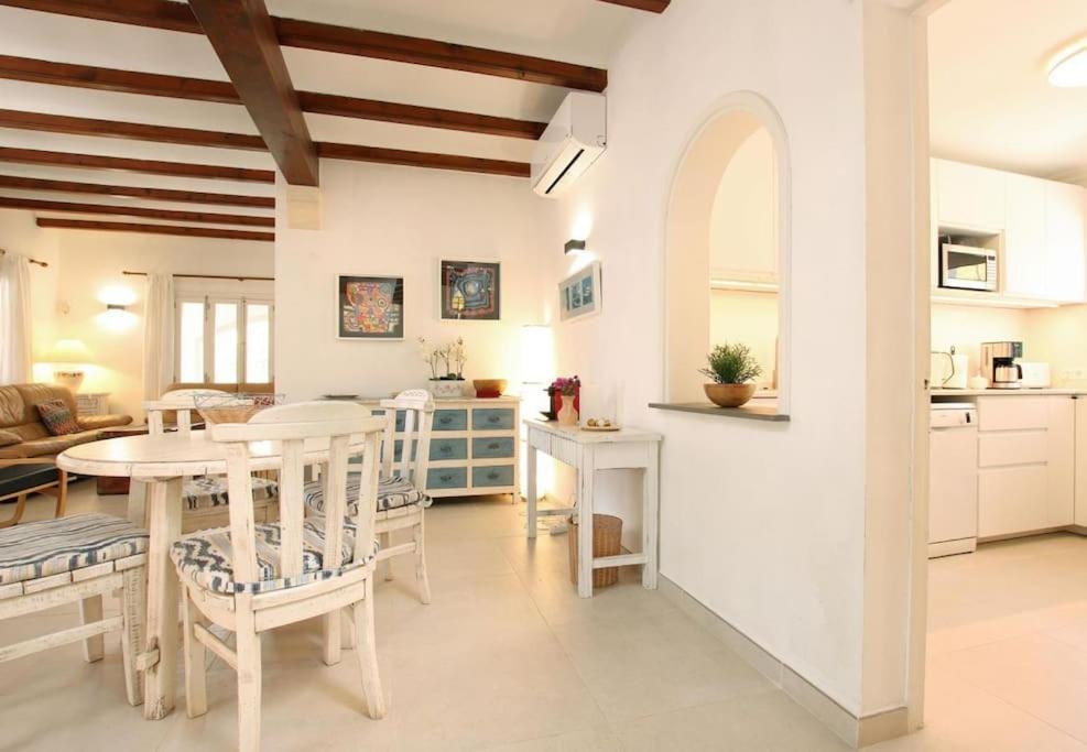 House In Cala Sant Vicenc Close To The By Renthousing Ferienhaus Cala de Sant Vicenc